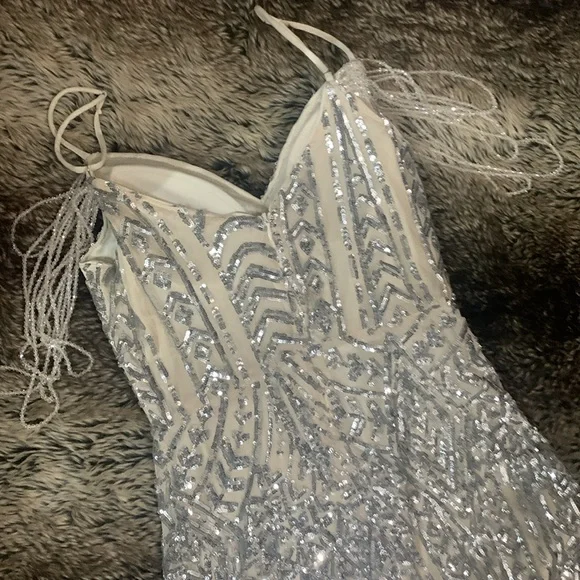 Shein 🌟HP🌟 Sequence Formal Gown-NWOT - Picture 10 of 15